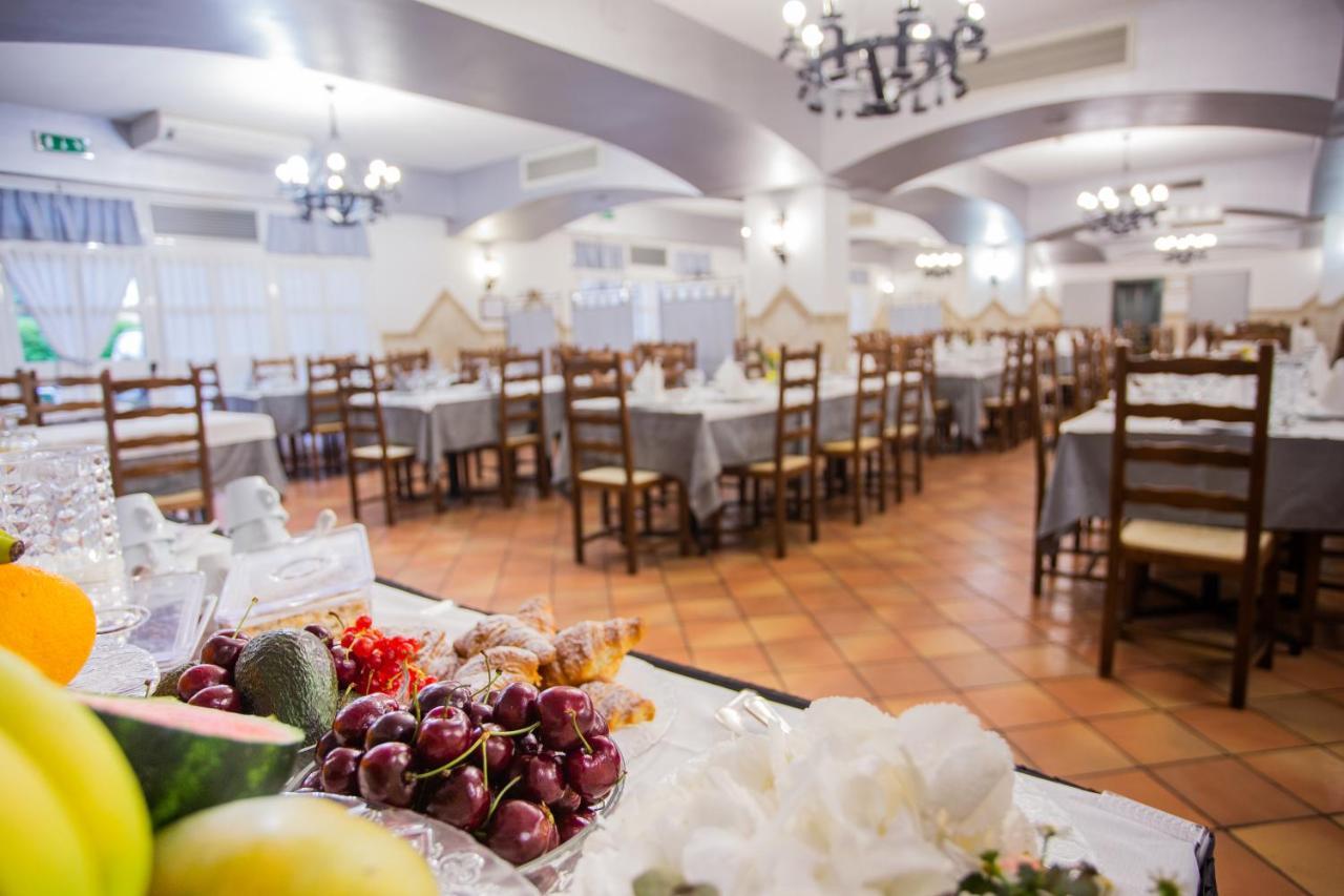 Hotel Villa Verde Ривоторто Экстерьер фото